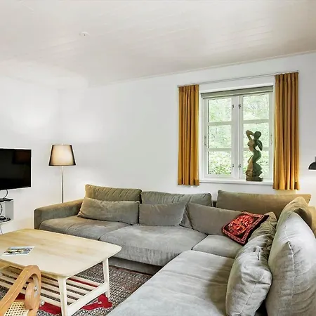 2031-stege-ulvshalevej-301 *